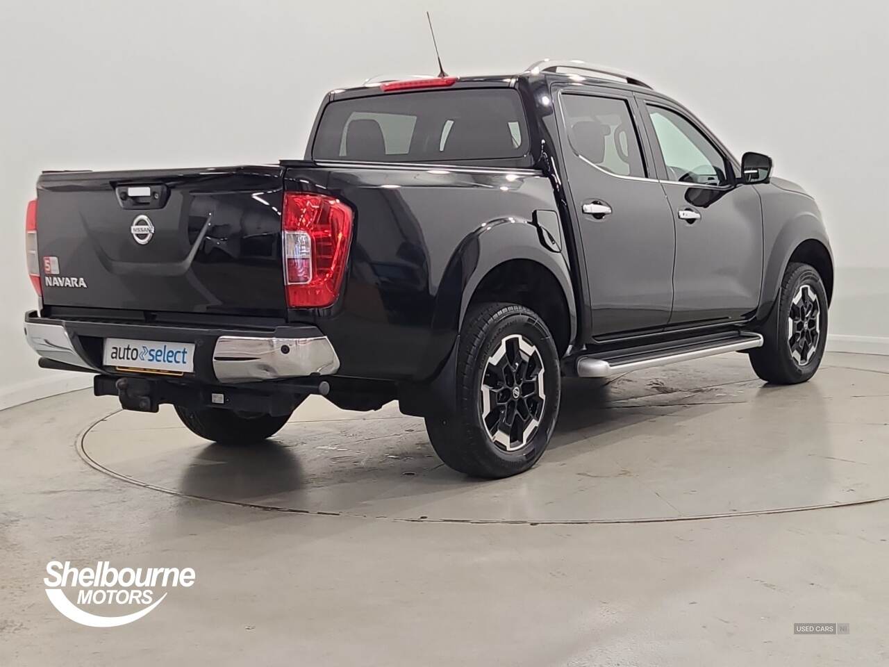 Dec 2021 Nissan Navara Double Cab Pick Up Tekna 2.3dCi 190 TT 4WD Auto