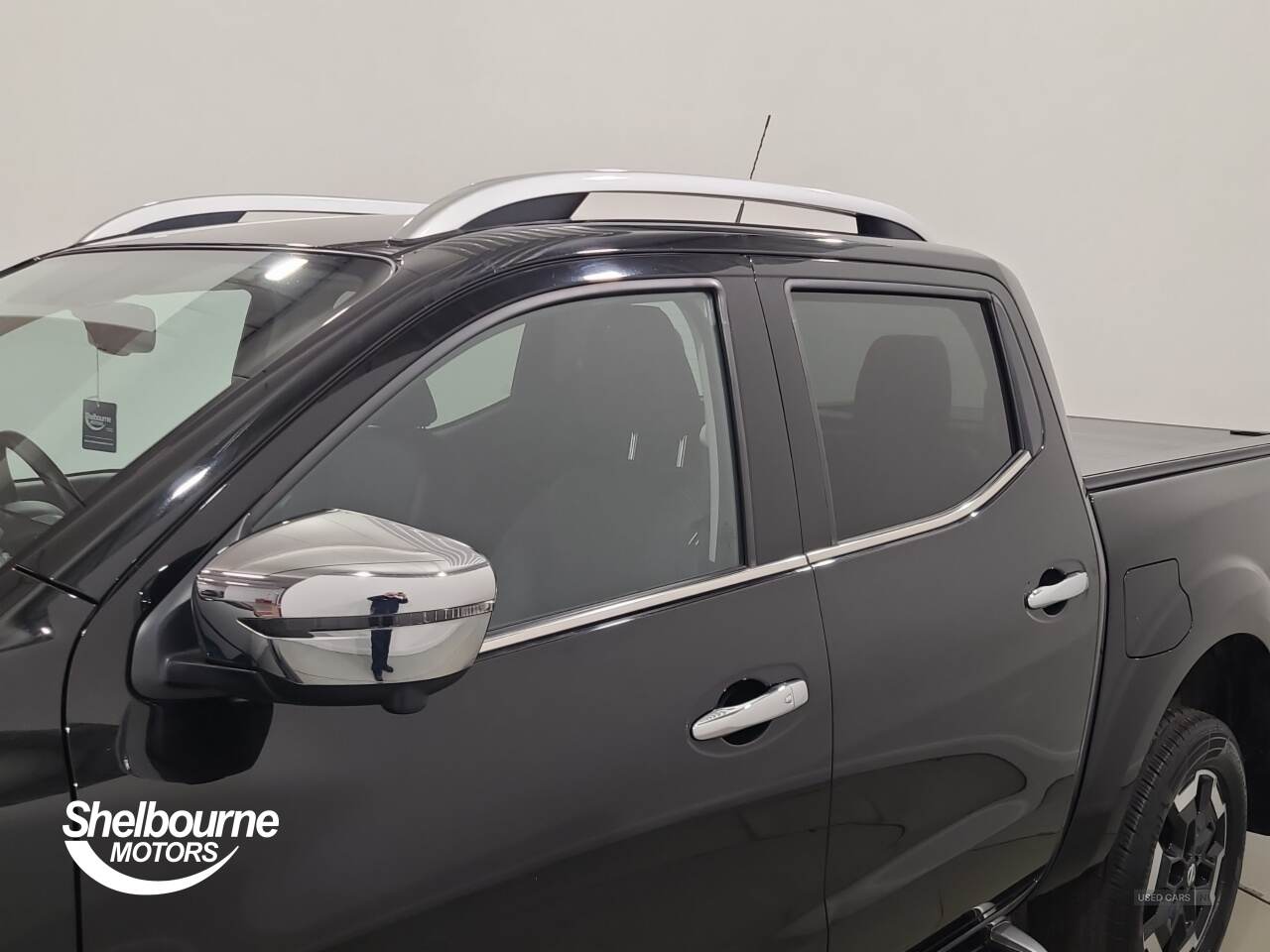 Dec 2021 Nissan Navara Double Cab Pick Up Tekna 2.3dCi 190 TT 4WD Auto