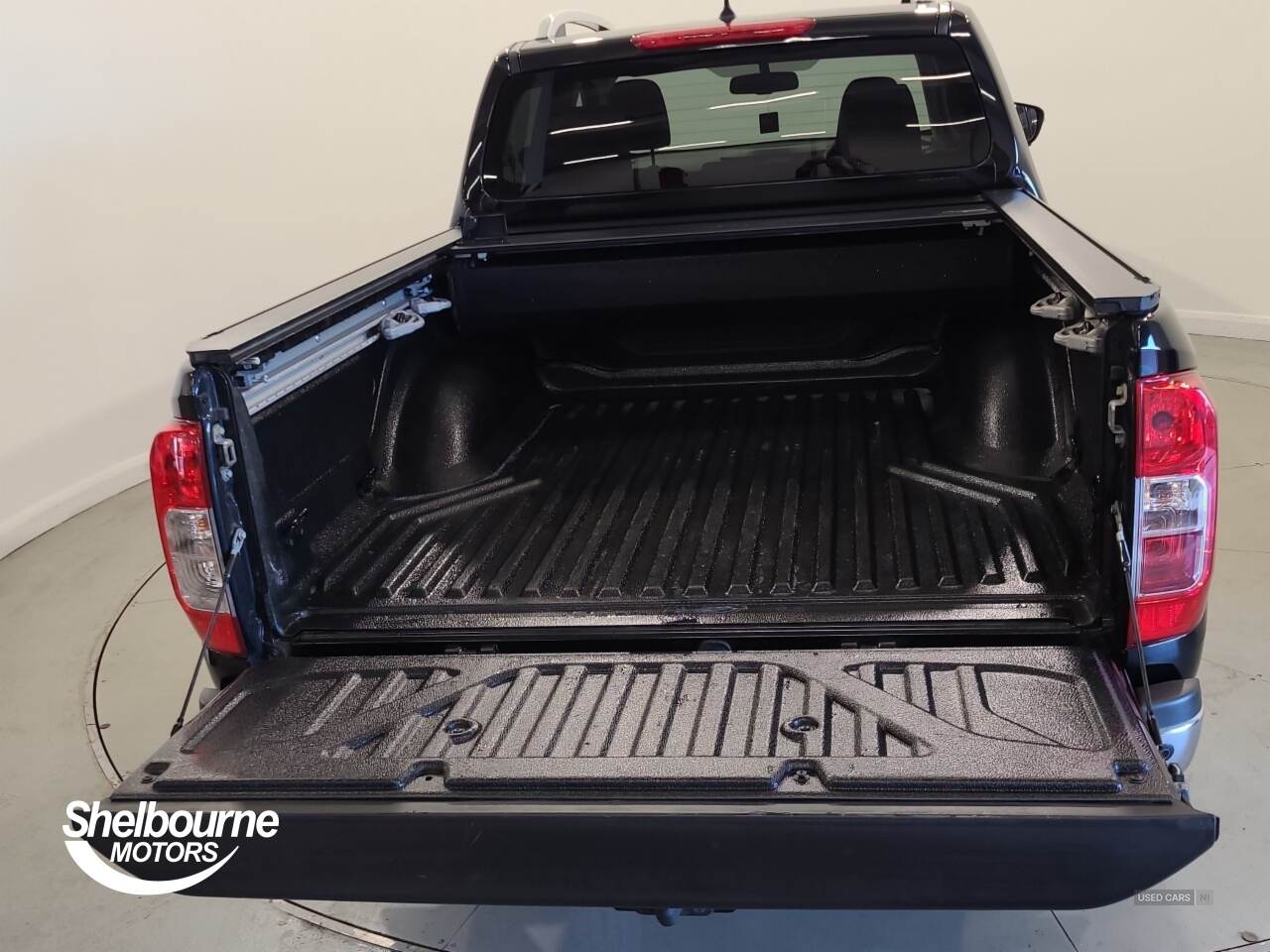 Dec 2021 Nissan Navara Double Cab Pick Up Tekna 2.3dCi 190 TT 4WD Auto