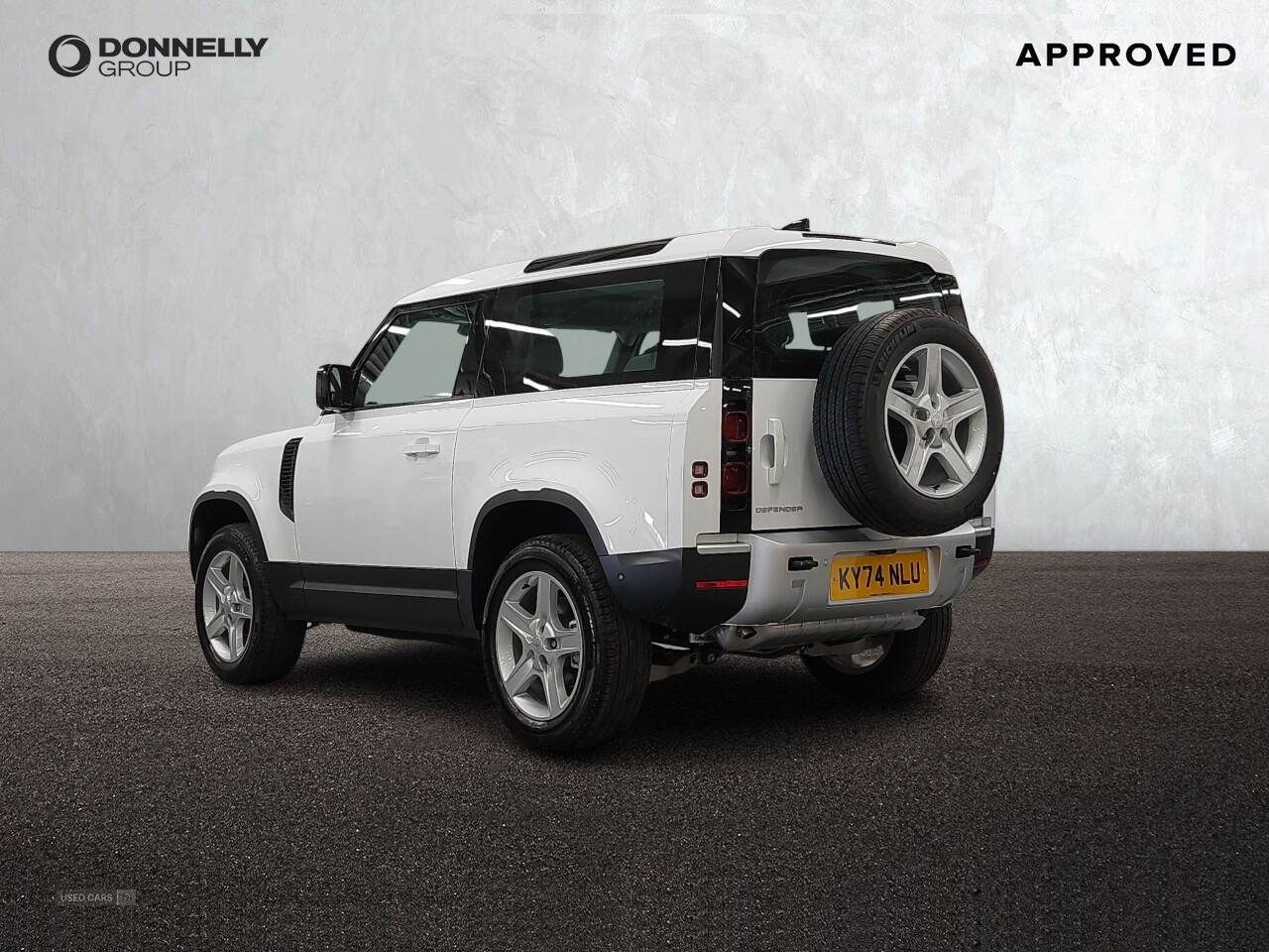 Oct 2024 Land Rover Defender 2.0 P300 SE 90 3dr Auto