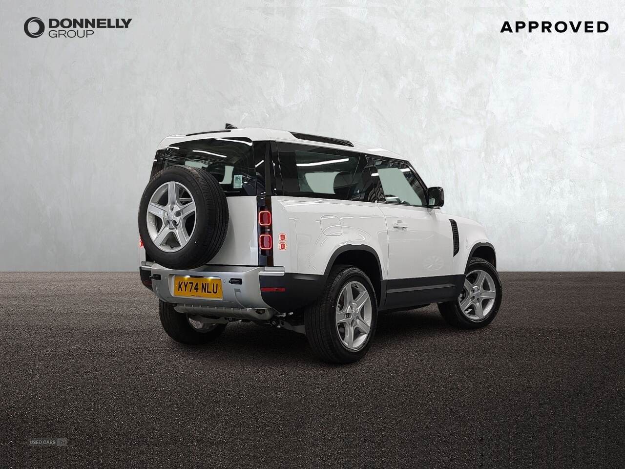 Oct 2024 Land Rover Defender 2.0 P300 SE 90 3dr Auto