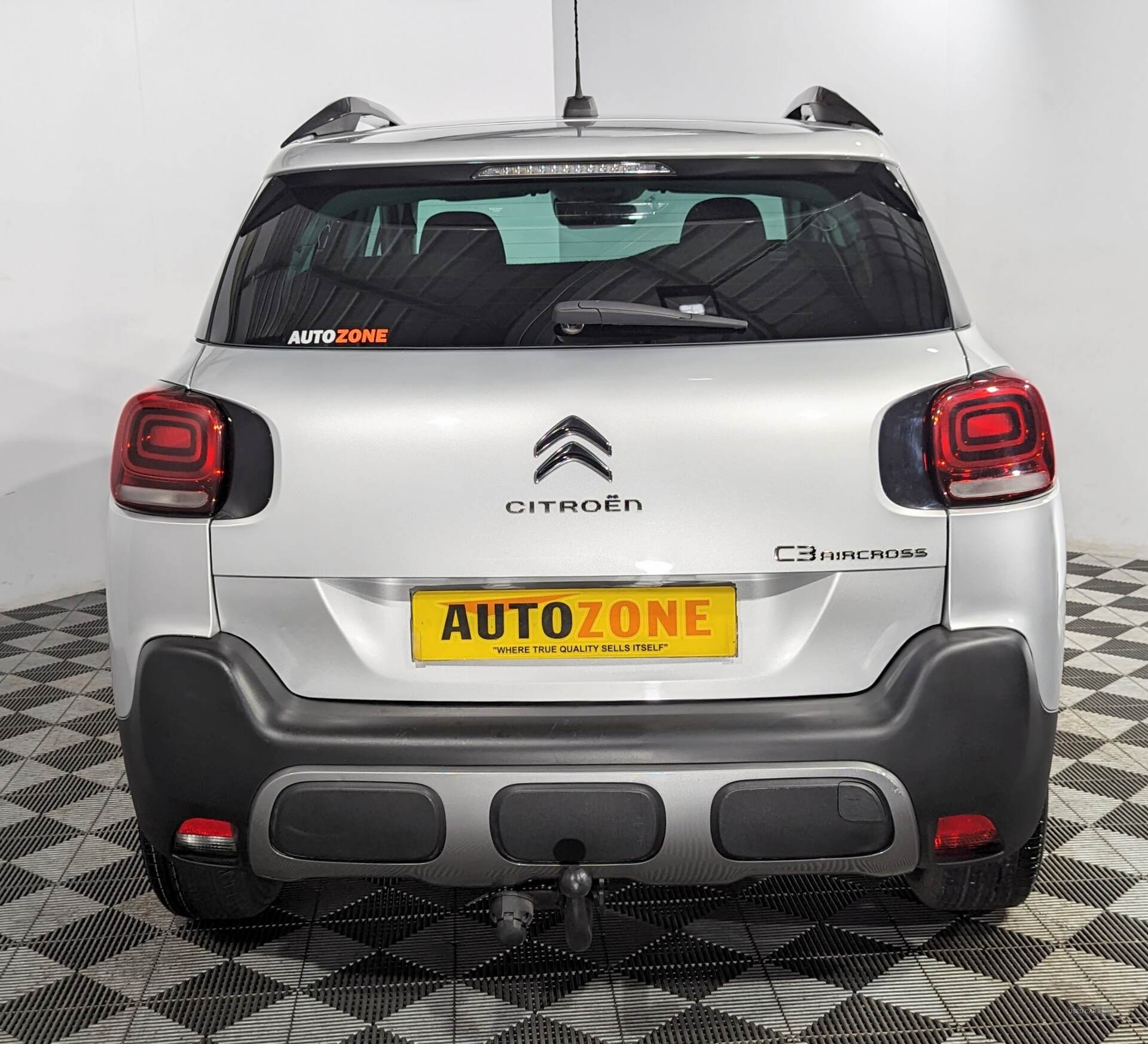 Apr 2018 Citroen C3 Aircross 1.2 PureTech Feel 5dr