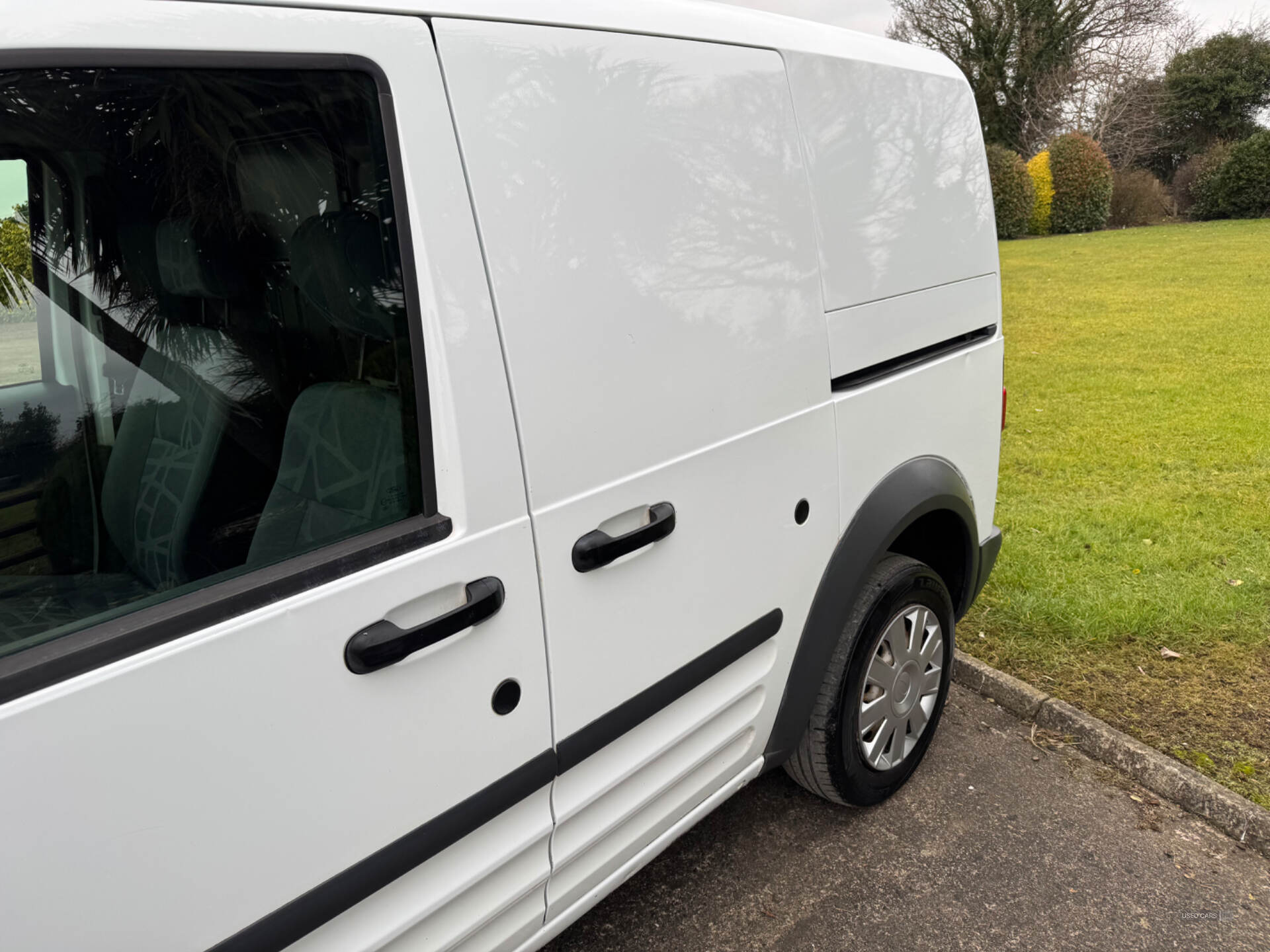 Aug 2013 Ford Transit Connect Low Roof Van TDCi 110ps