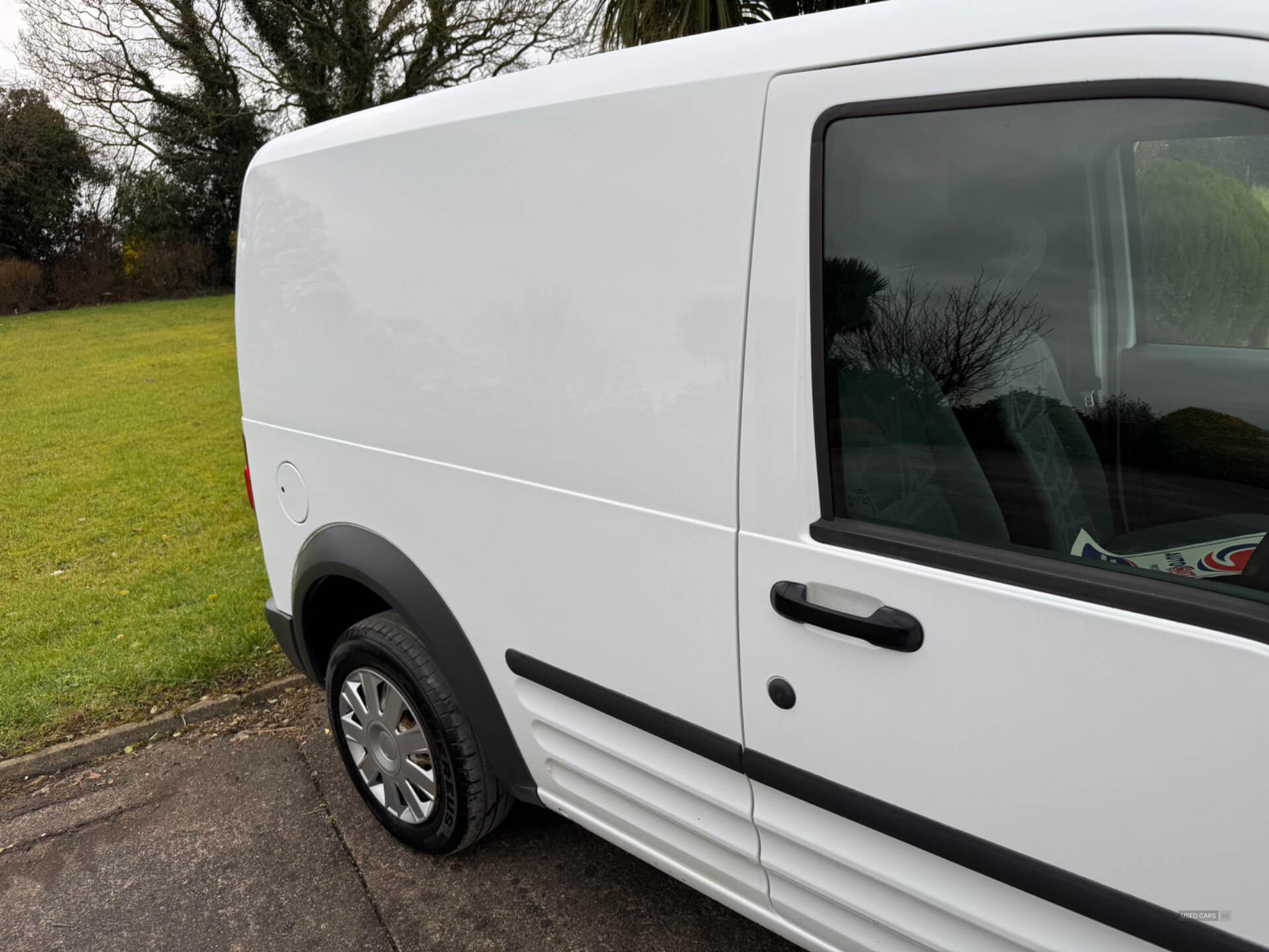 Aug 2013 Ford Transit Connect Low Roof Van TDCi 110ps