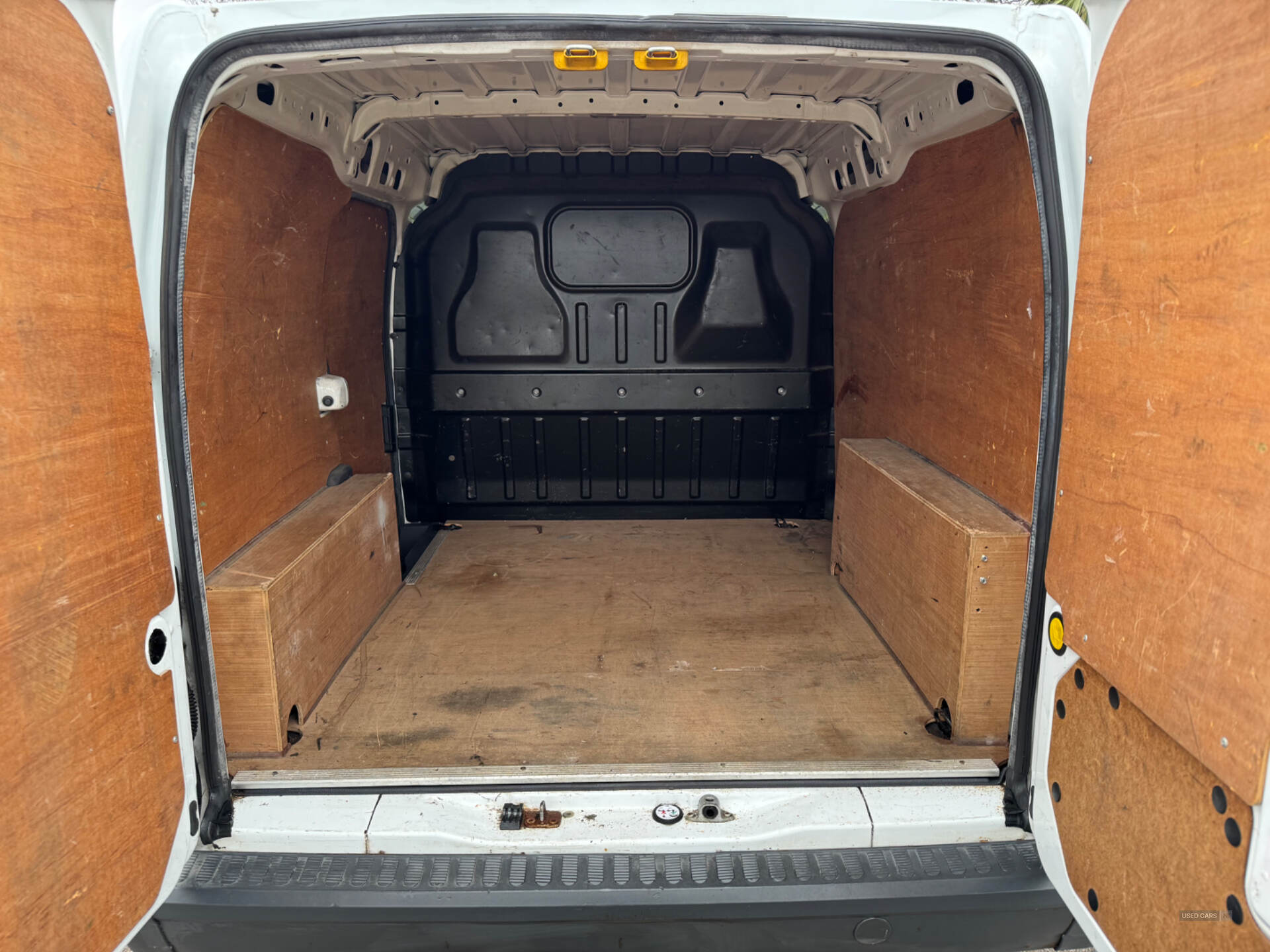 Aug 2013 Ford Transit Connect Low Roof Van TDCi 110ps