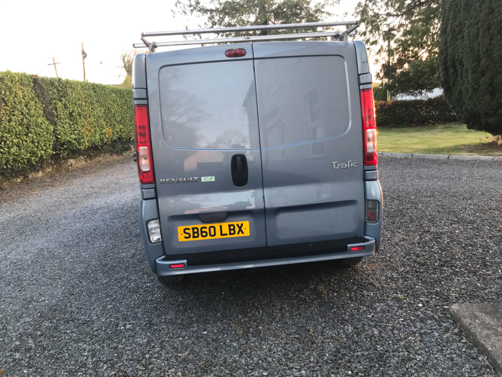 Feb 2011 Renault Trafic LL29dCi 115 [Sat Nav] Van