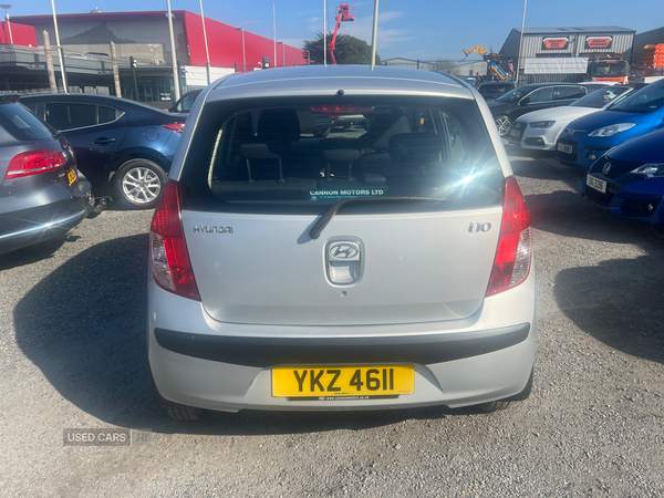 Hyundai i10 HATCHBACK in Down