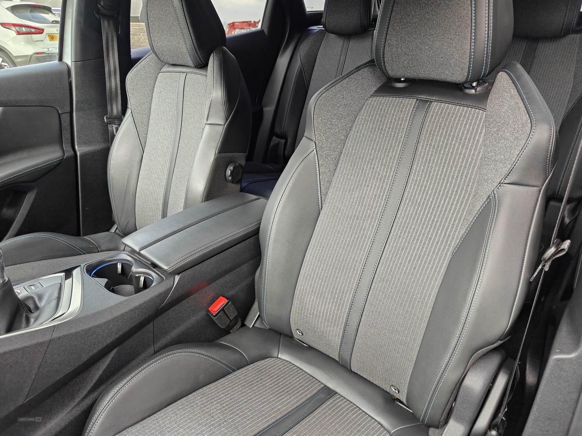 Feb 2021 Peugeot 3008 1.5 BlueHDi Allure Premium 5dr