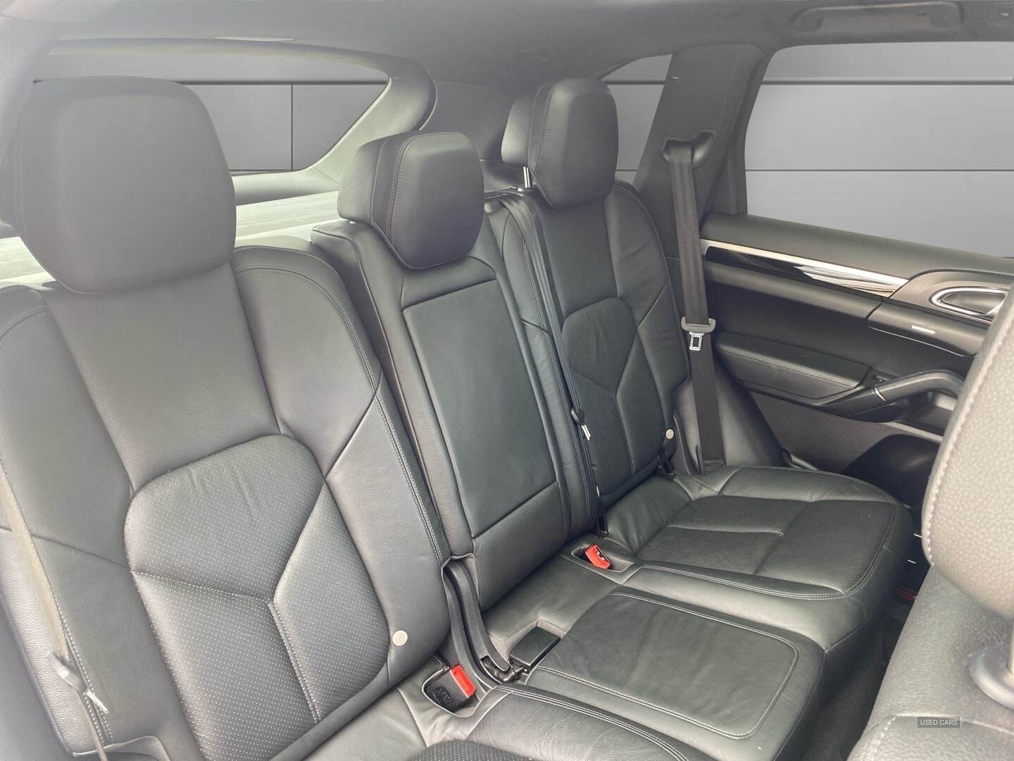 Sep 2013 Porsche Cayenne Diesel [245] 5dr Tiptronic S