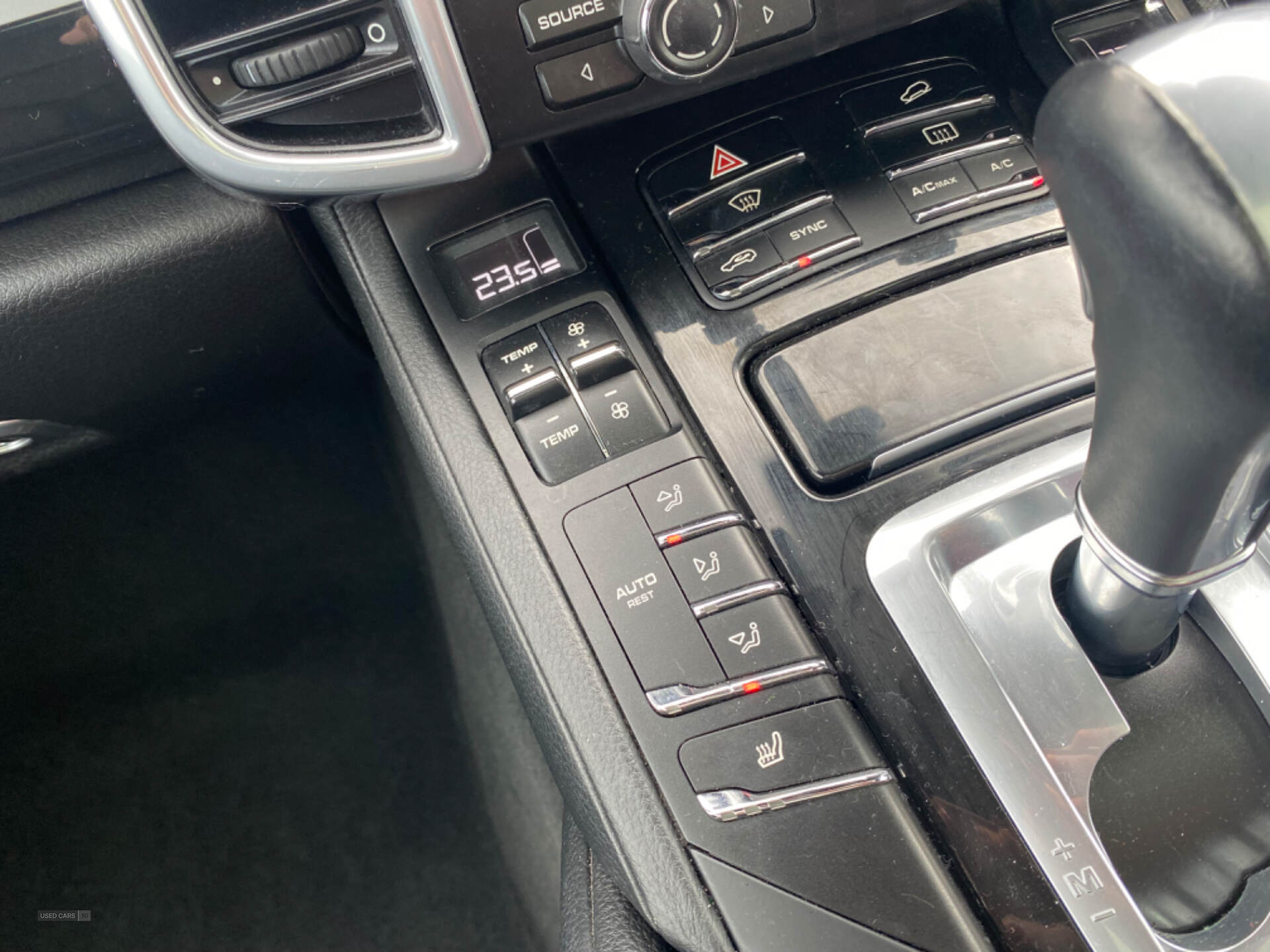 Sep 2013 Porsche Cayenne Diesel [245] 5dr Tiptronic S