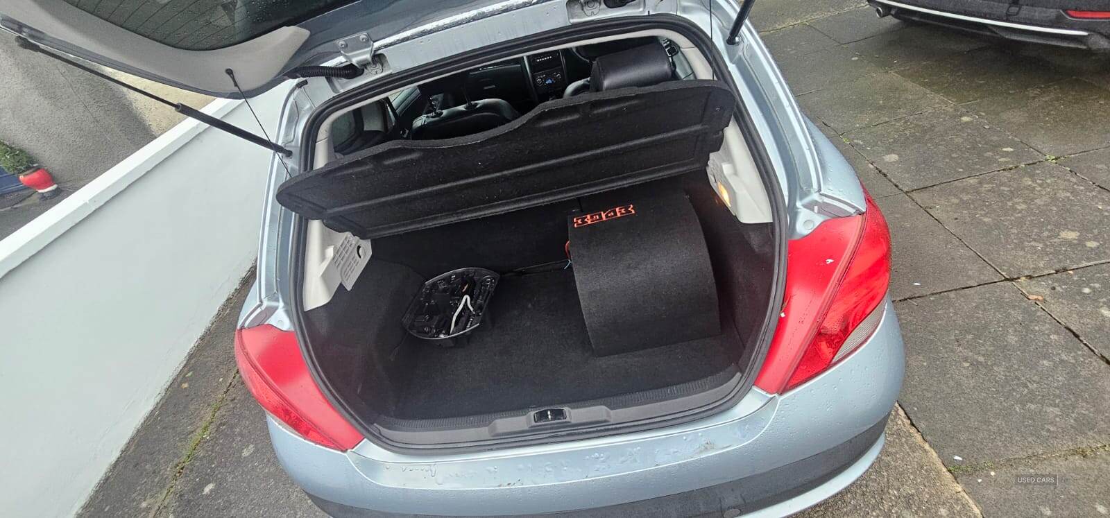 Nov 2011 Peugeot 207 1.4 VTi 95 Active 3dr