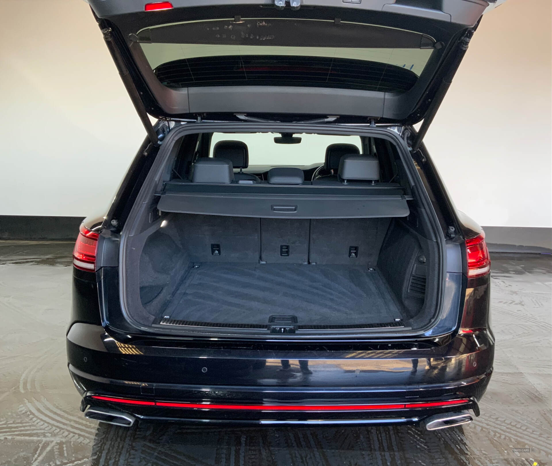 Jun 2019 Volkswagen Touareg 3.0 V6 TDI 4Motion R-Line Tech 5dr Tip Auto