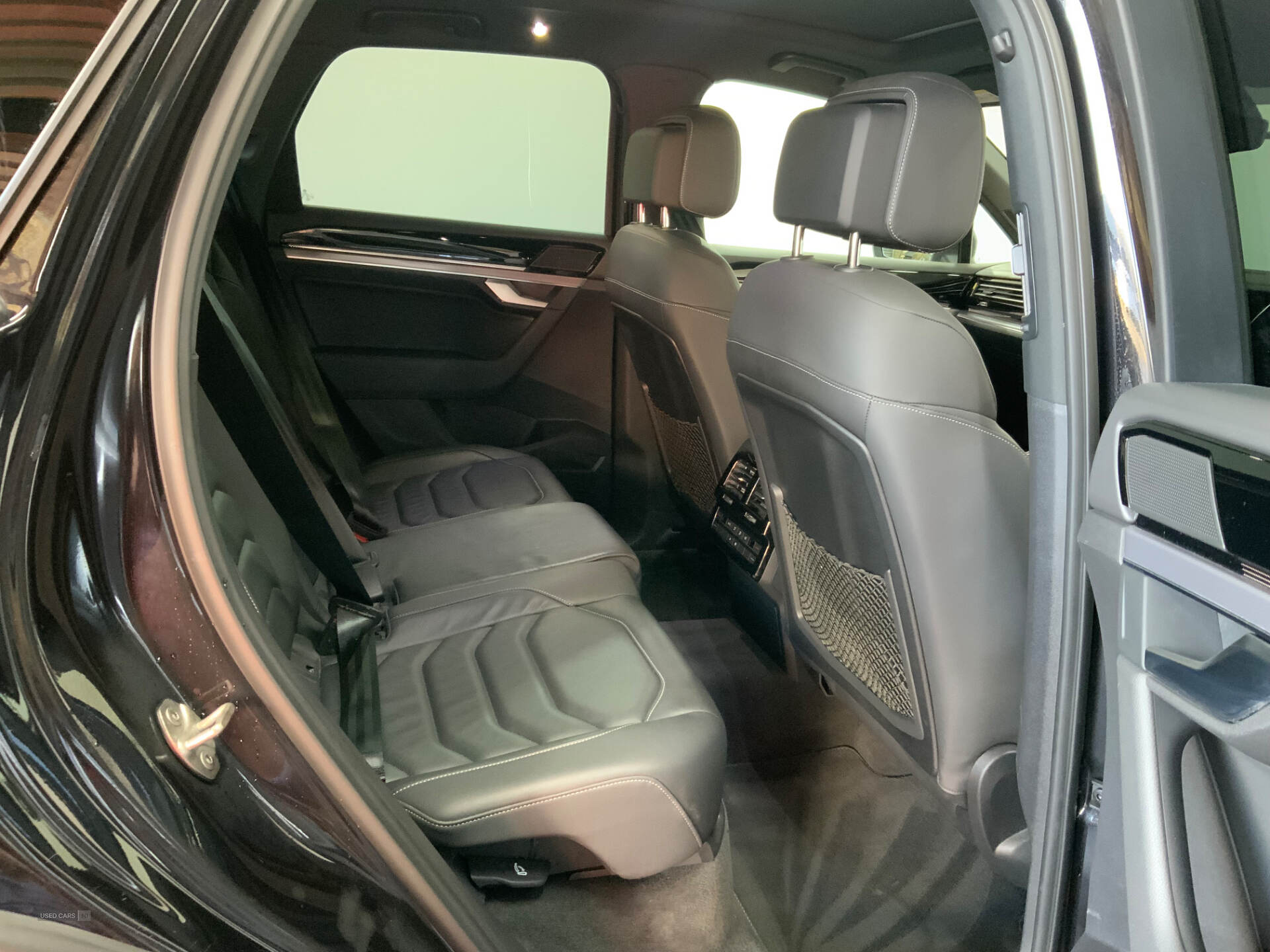 Jun 2019 Volkswagen Touareg 3.0 V6 TDI 4Motion R-Line Tech 5dr Tip Auto