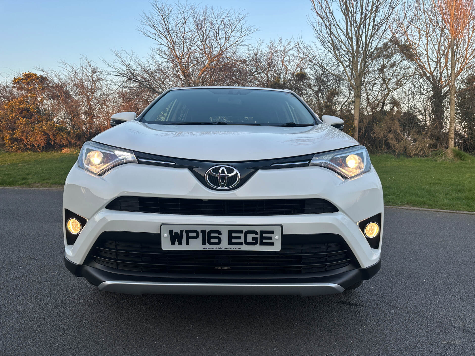 May 2016 Toyota RAV4 2.0 D-4D Business Edition 5dr 2WD