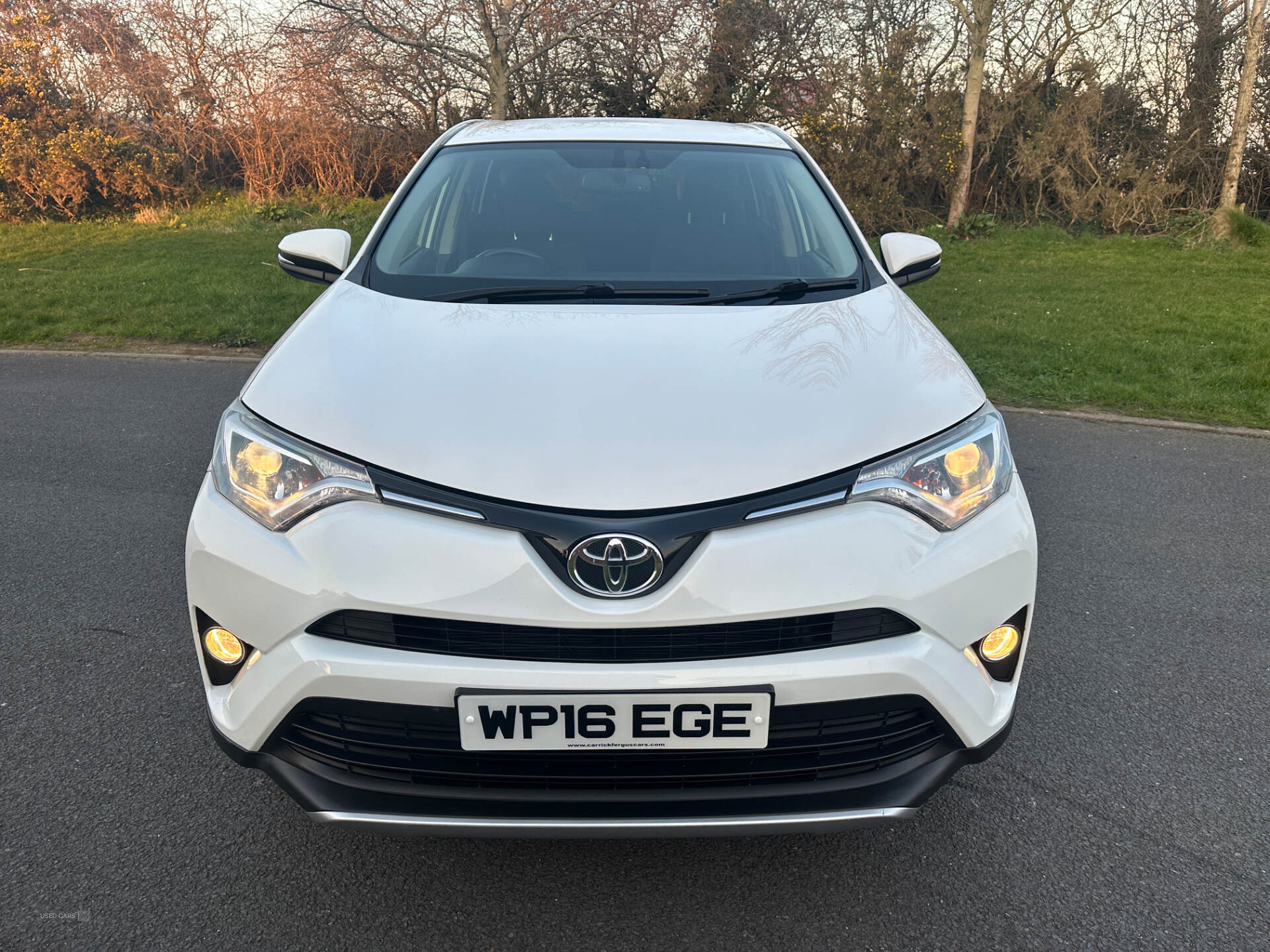 May 2016 Toyota RAV4 2.0 D-4D Business Edition 5dr 2WD