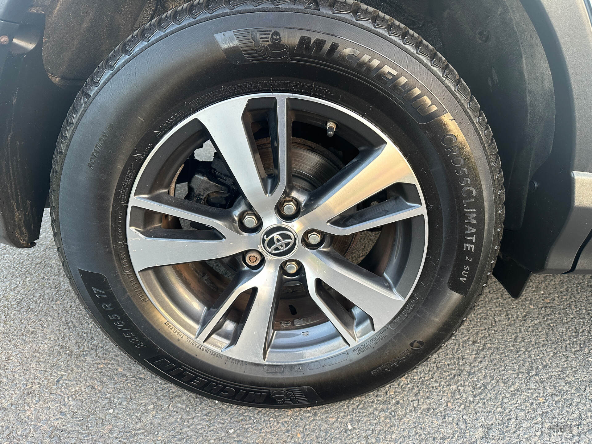 May 2016 Toyota RAV4 2.0 D-4D Business Edition 5dr 2WD