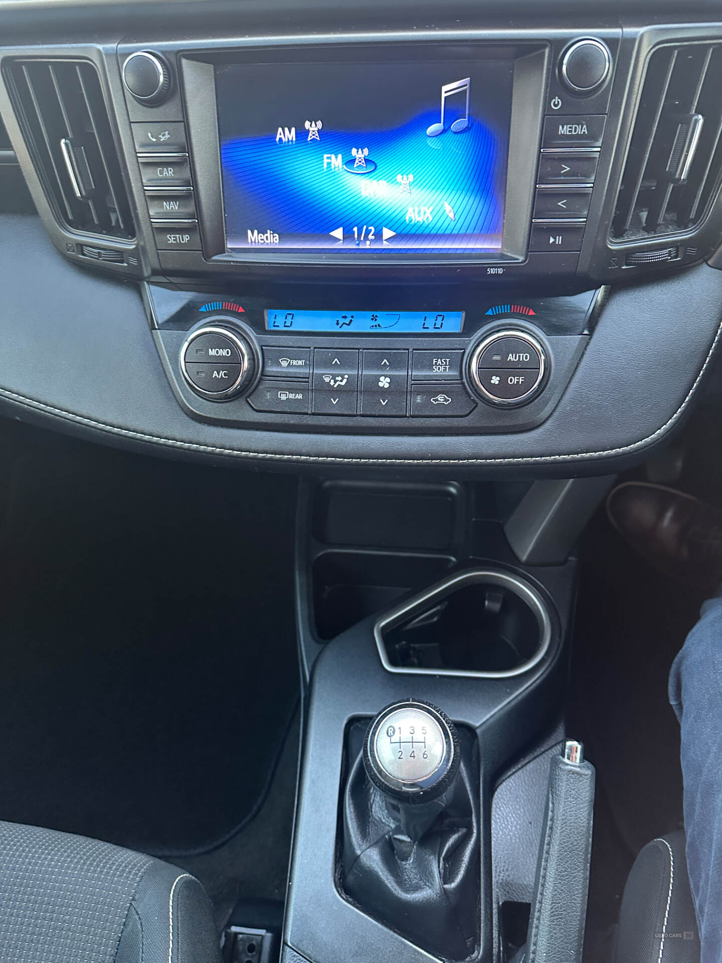 May 2016 Toyota RAV4 2.0 D-4D Business Edition 5dr 2WD