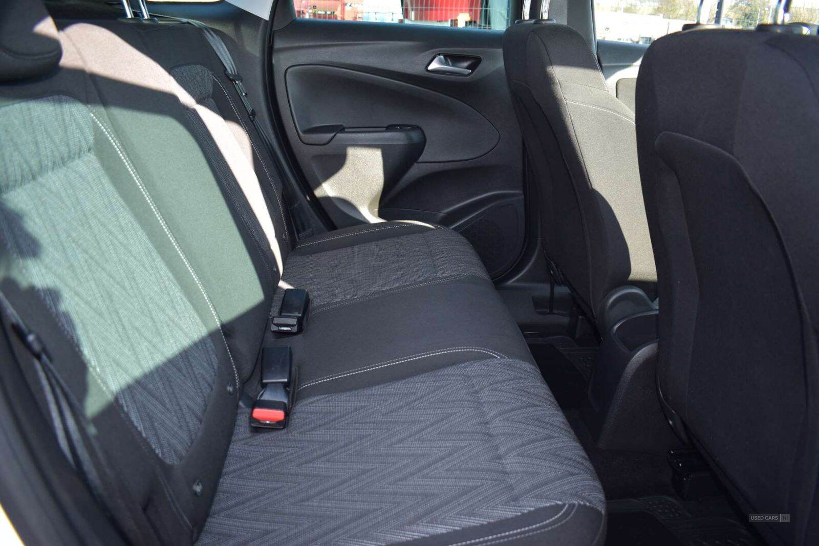 Feb 2020 Vauxhall Crossland X 1.2T [110] SRi Nav 5dr [6 Spd] [S/S]