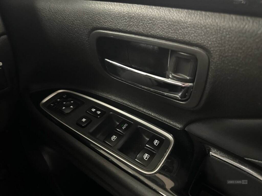 Mar 2025 Mitsubishi Outlander 2.2 DI-D 4 SUV 5dr Diesel Manual 4WD Euro 6 (s/s) (147 ps) Good History, Sat Nav, Bluetooth