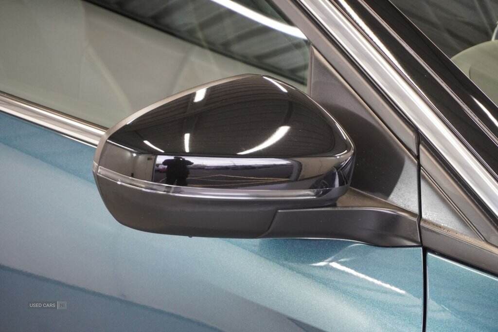 Nov 2019 Peugeot 5008 1.5 BlueHDi GT Line 5dr