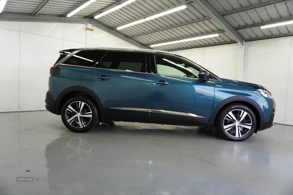 Nov 2019 Peugeot 5008 1.5 BlueHDi GT Line 5dr