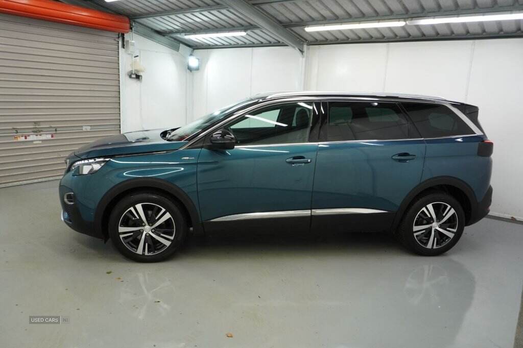 Nov 2019 Peugeot 5008 1.5 BlueHDi GT Line 5dr