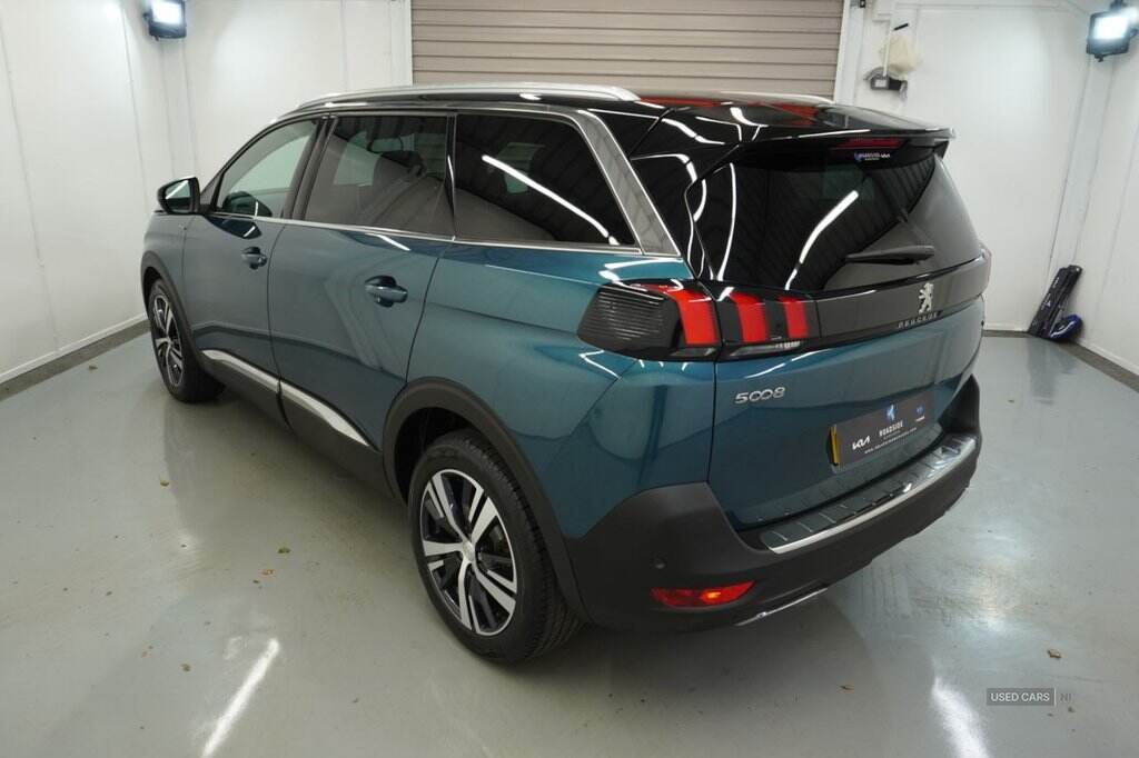 Nov 2019 Peugeot 5008 1.5 BlueHDi GT Line 5dr