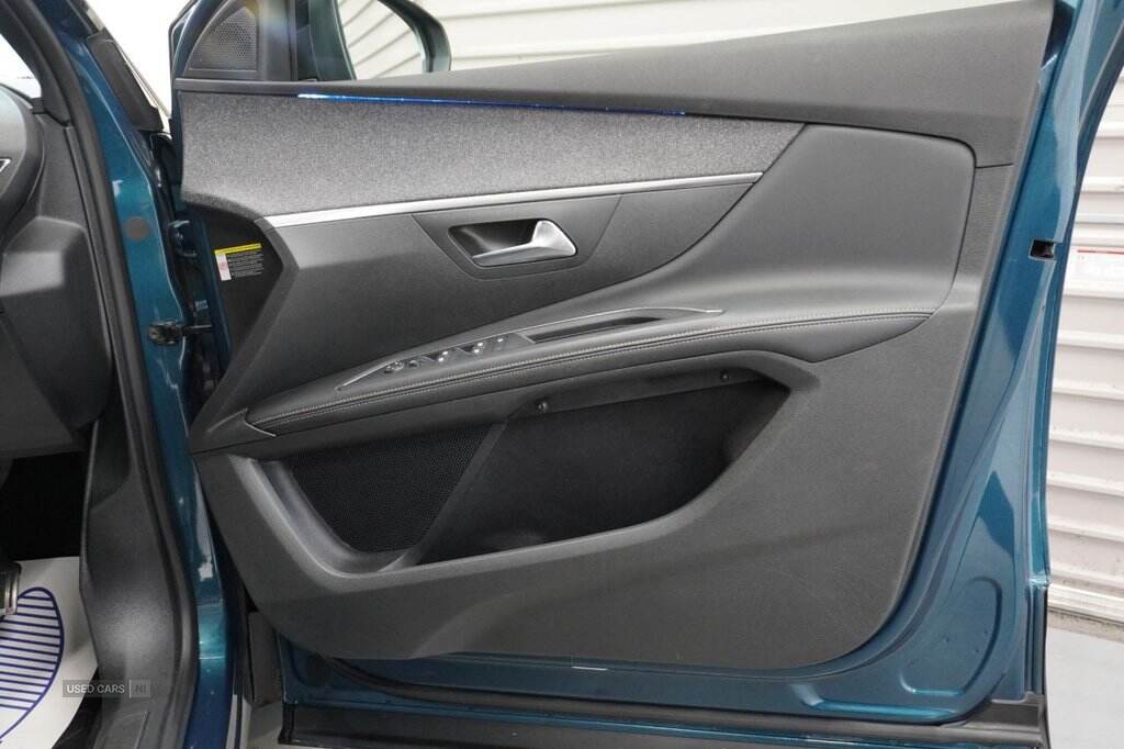 Nov 2019 Peugeot 5008 1.5 BlueHDi GT Line 5dr