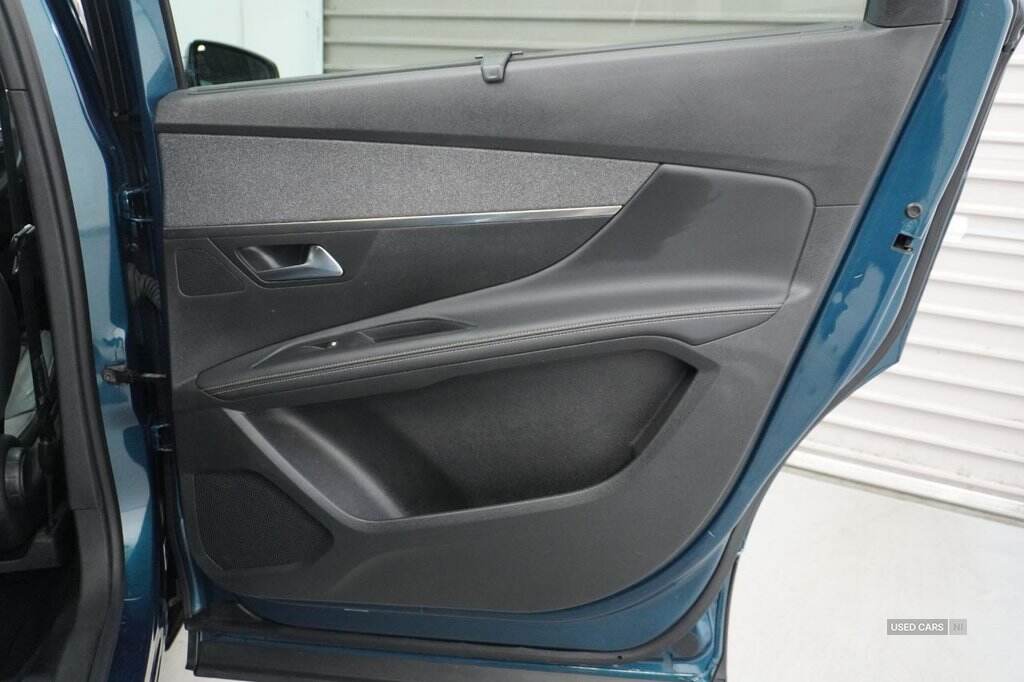 Nov 2019 Peugeot 5008 1.5 BlueHDi GT Line 5dr