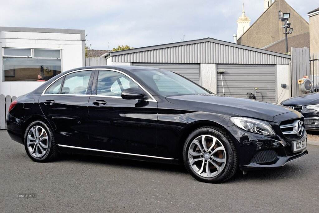 Apr 2016 Mercedes-Benz C-Class C220d Sport 4dr Auto
