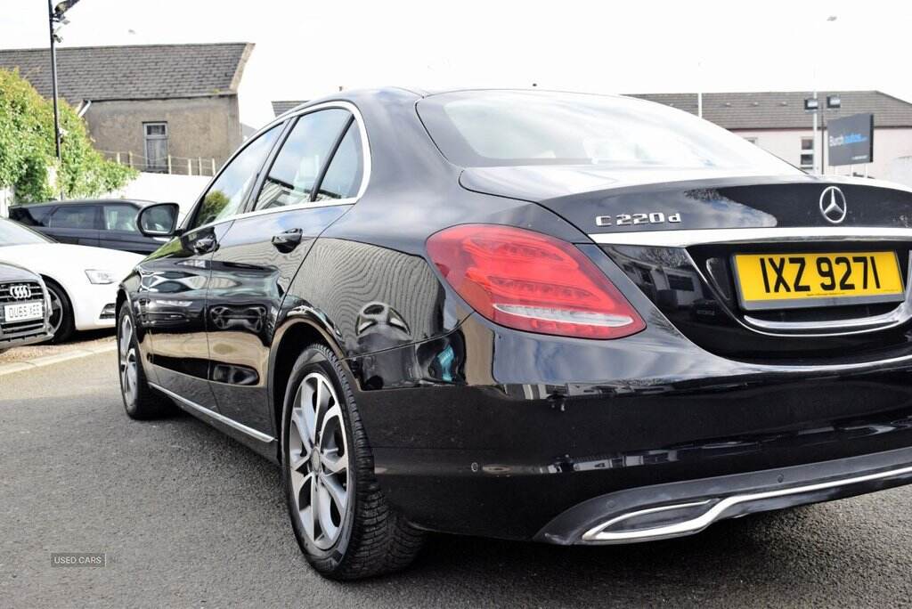 Apr 2016 Mercedes-Benz C-Class C220d Sport 4dr Auto