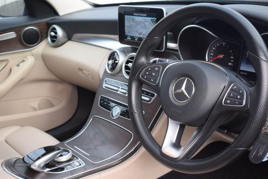 Apr 2016 Mercedes-Benz C-Class C220d Sport 4dr Auto