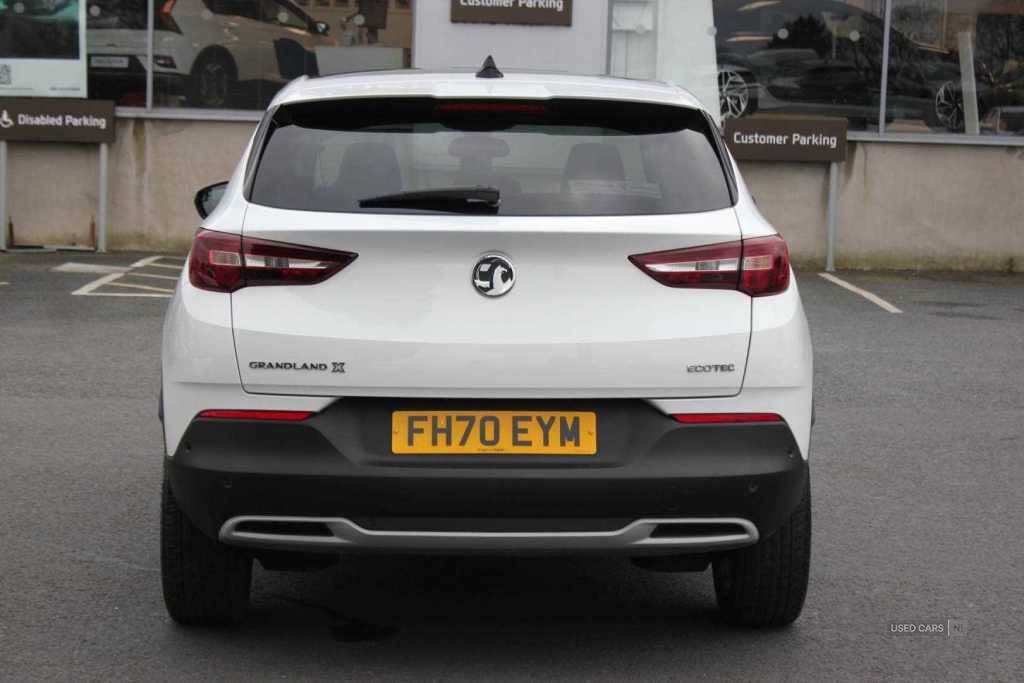 Dec 2020 Vauxhall Grandland X 1.2 Turbo Elite Nav 5dr