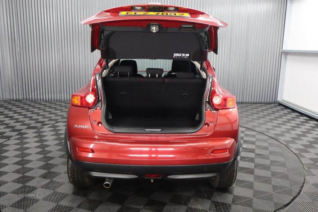 Jan 2011 Nissan Juke 1.6 Acenta 5dr [Sport Pack]