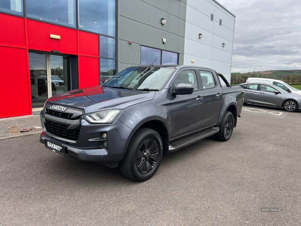 Feb 2023 Isuzu D-Max 1.9 V-Cross Double Cab 4x4 Auto