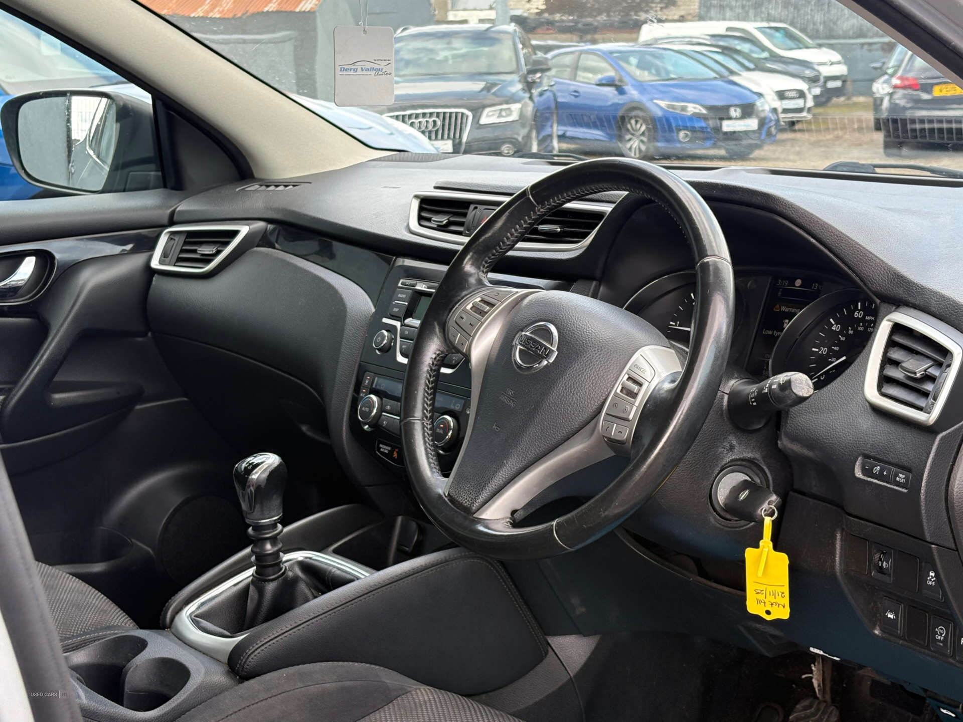 Sep 2014 Nissan Qashqai 1.5 dCi Acenta [Smart Vision Pack] 5dr