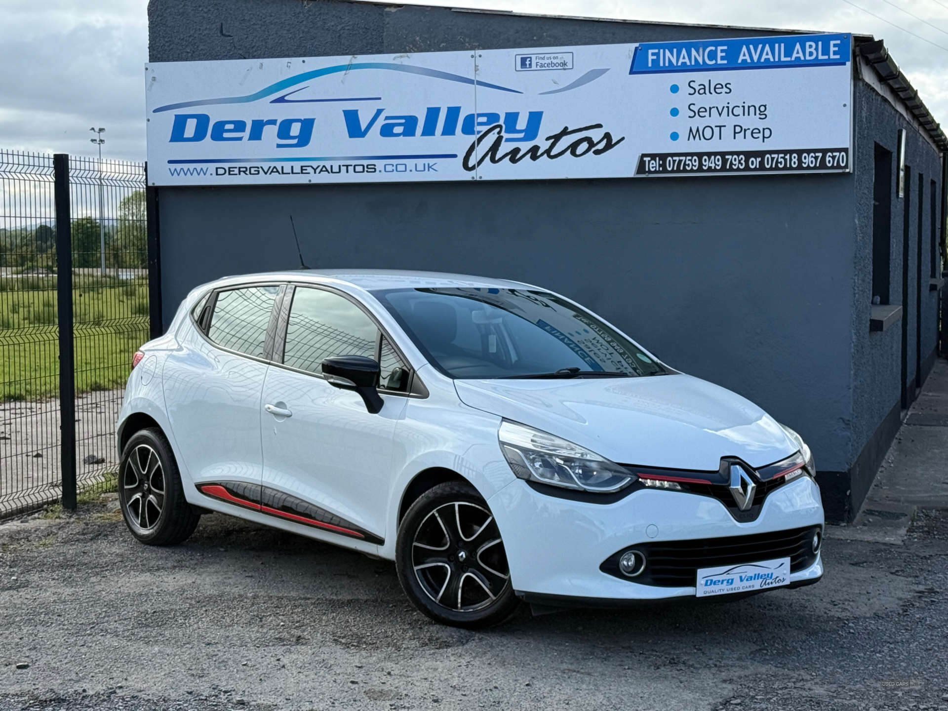 Mar 2014 Renault Clio 1.2 16V Dynamique MediaNav 5dr