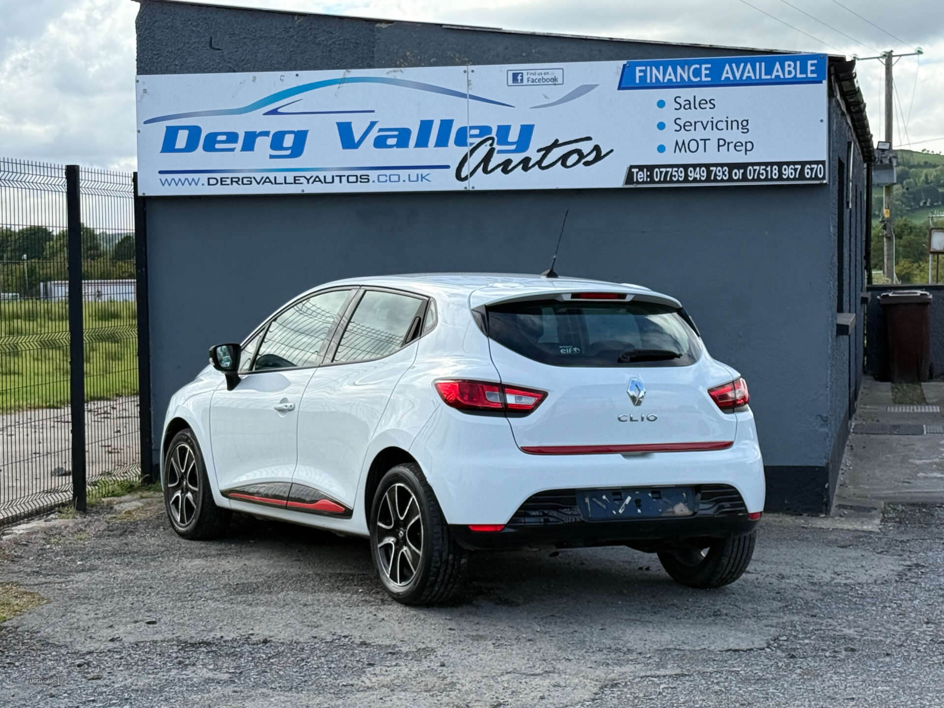 Mar 2014 Renault Clio 1.2 16V Dynamique MediaNav 5dr