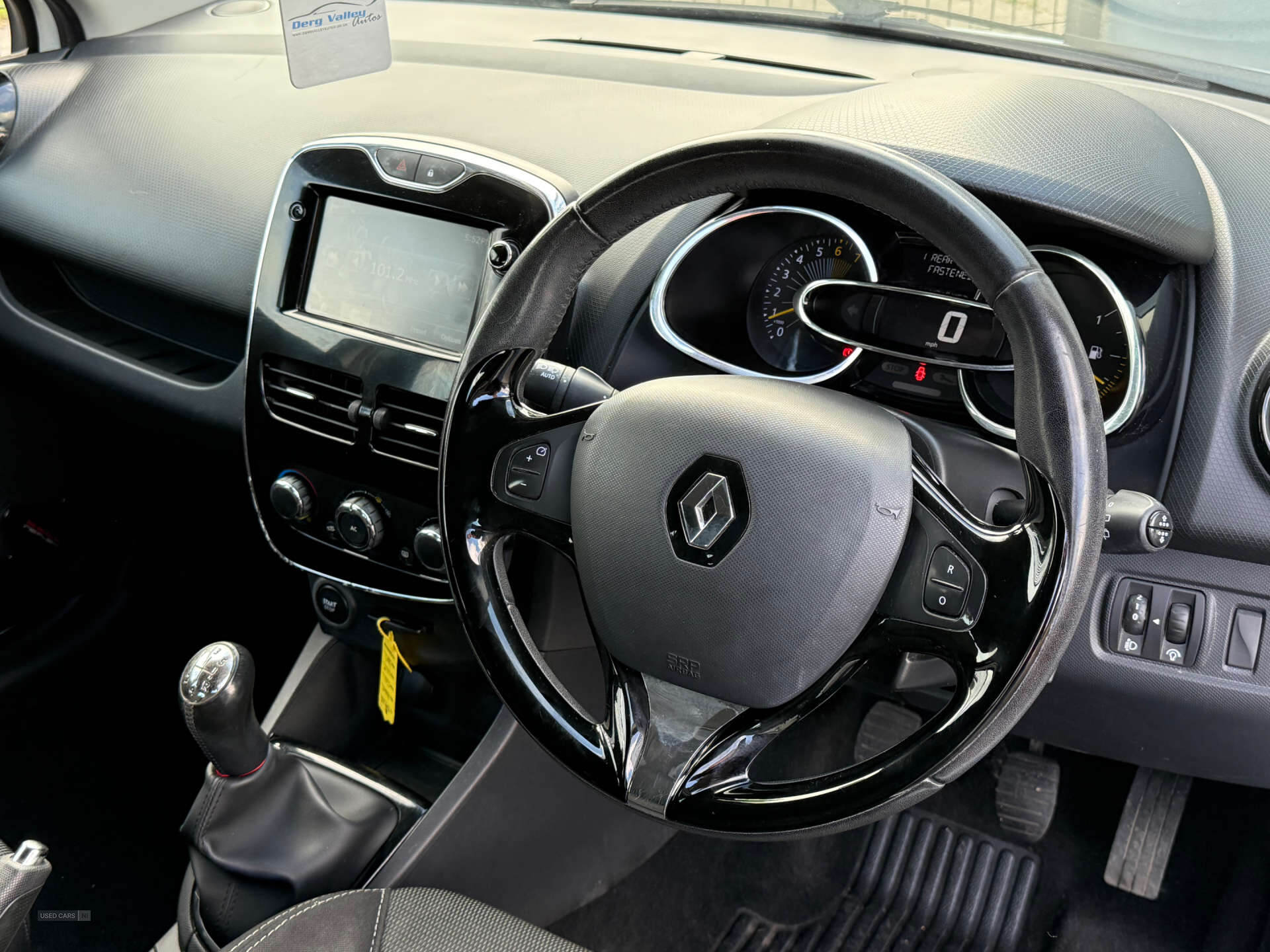 Mar 2014 Renault Clio 1.2 16V Dynamique MediaNav 5dr