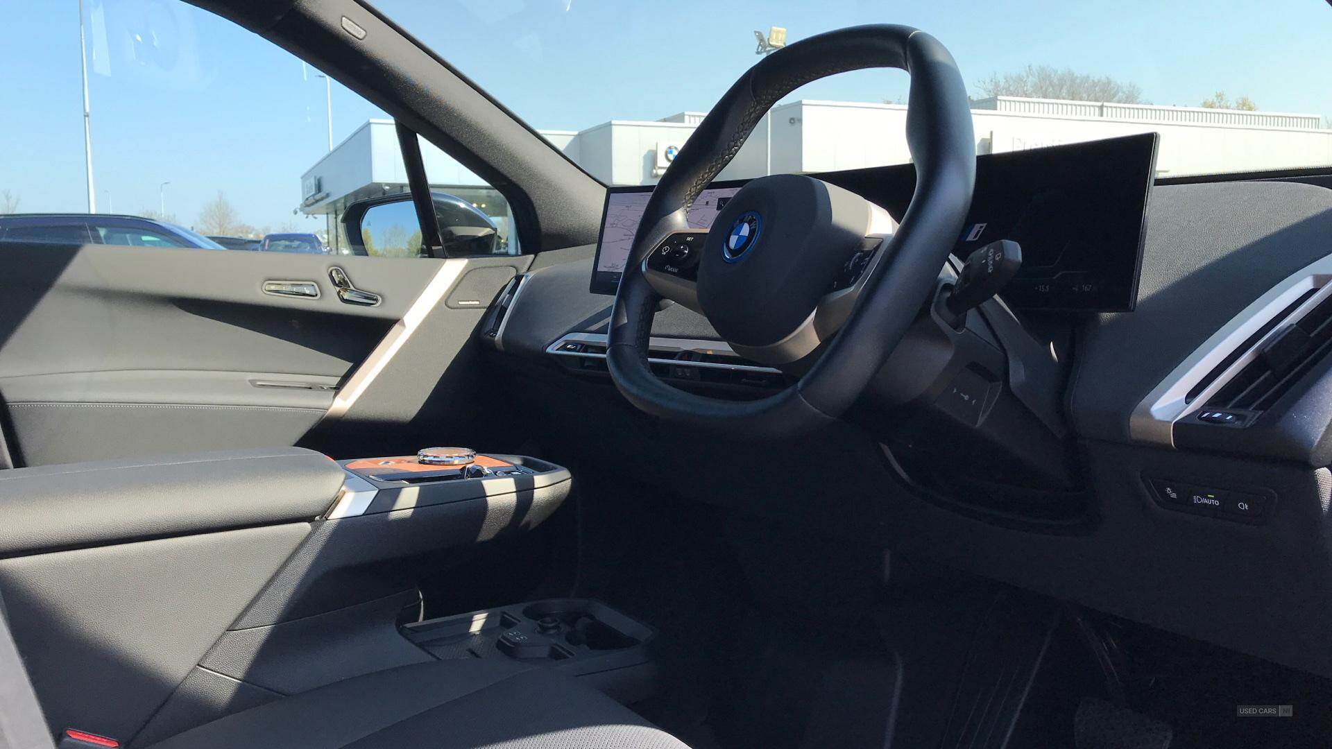 Feb 2024 BMW iX 240kW xDrive40 M Sport 76.6kWh 5dr Auto