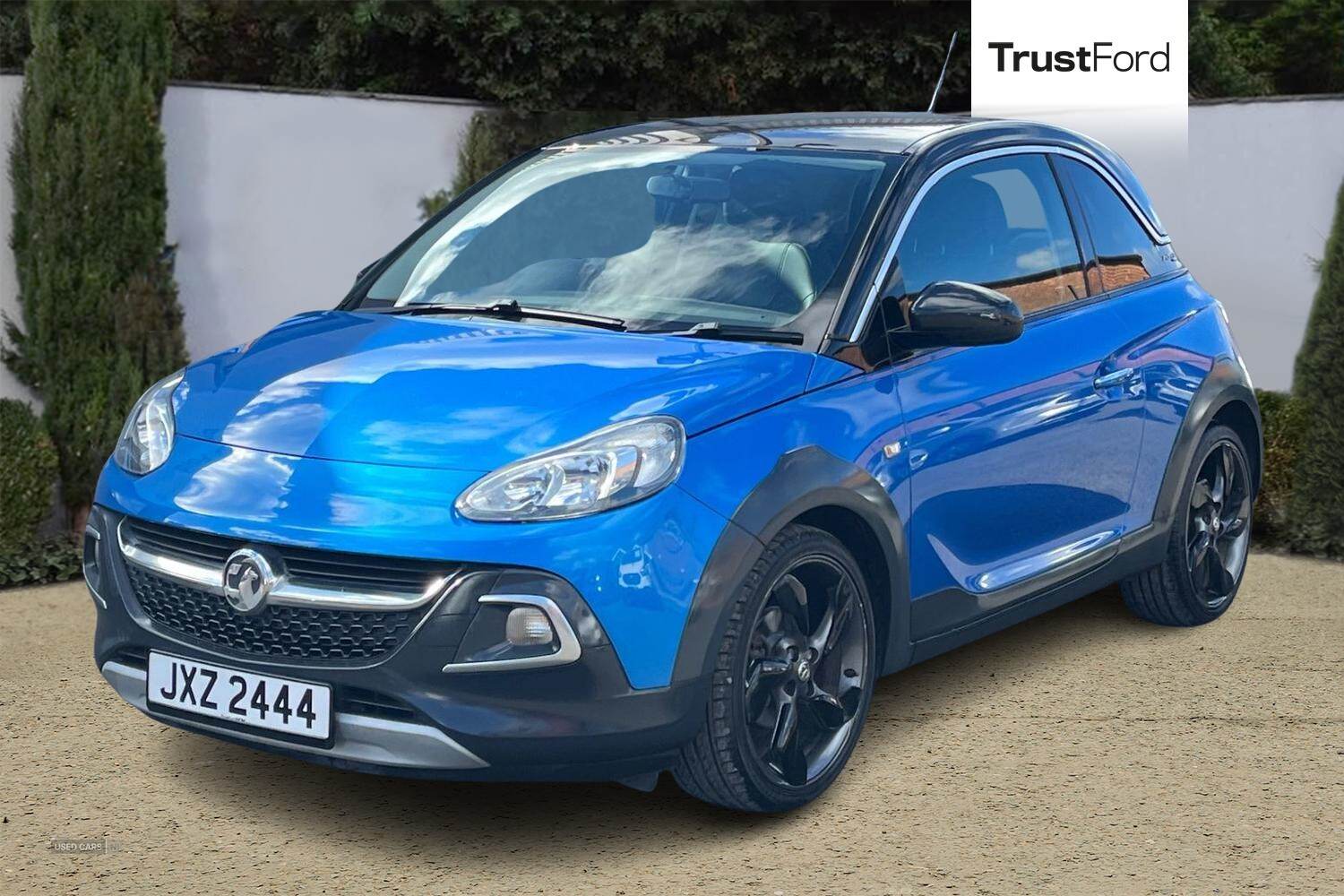 May 2016 Vauxhall Adam 1.4i Rocks 3dr