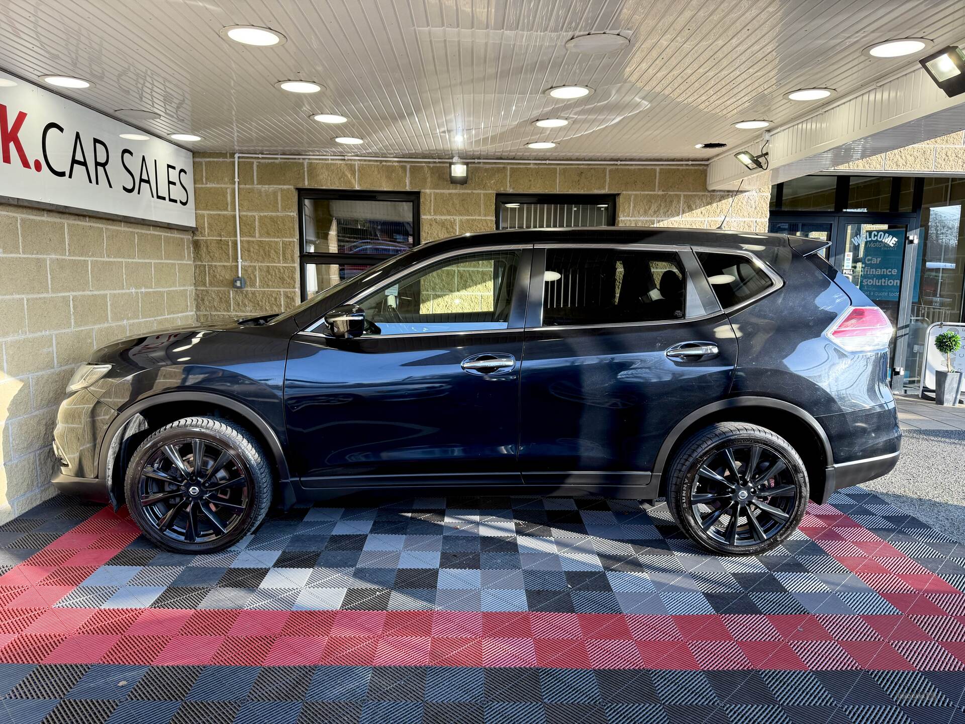 Mar 2016 Nissan X-Trail 1.6 dCi Acenta 5dr