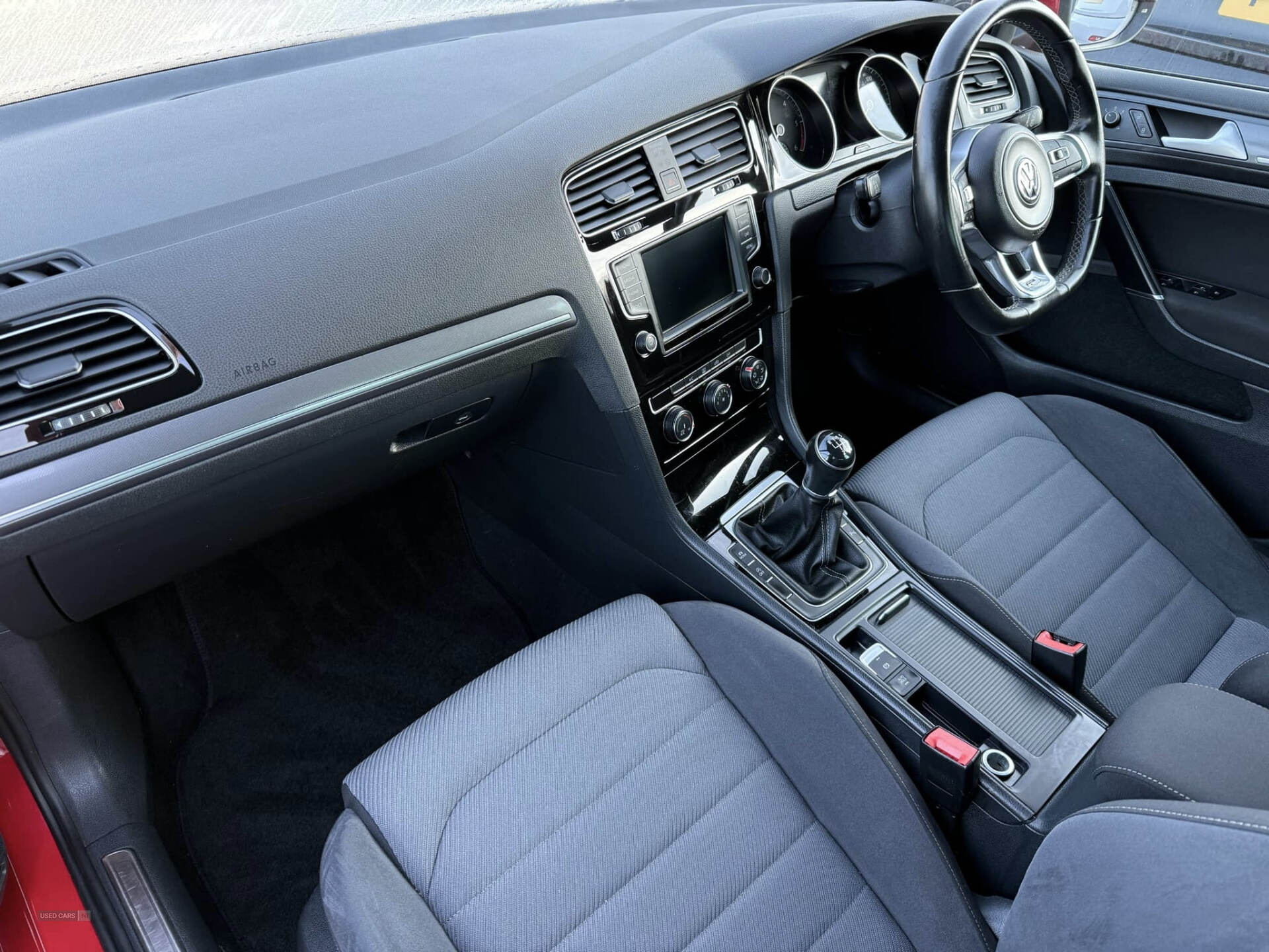 Mar 2016 Volkswagen Golf 2.0 TDI R-Line 5dr