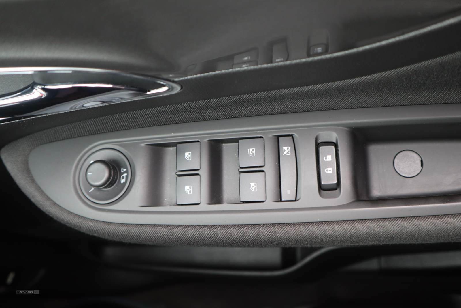Feb 2016 Vauxhall Mokka 1.6i Exclusiv 5dr
