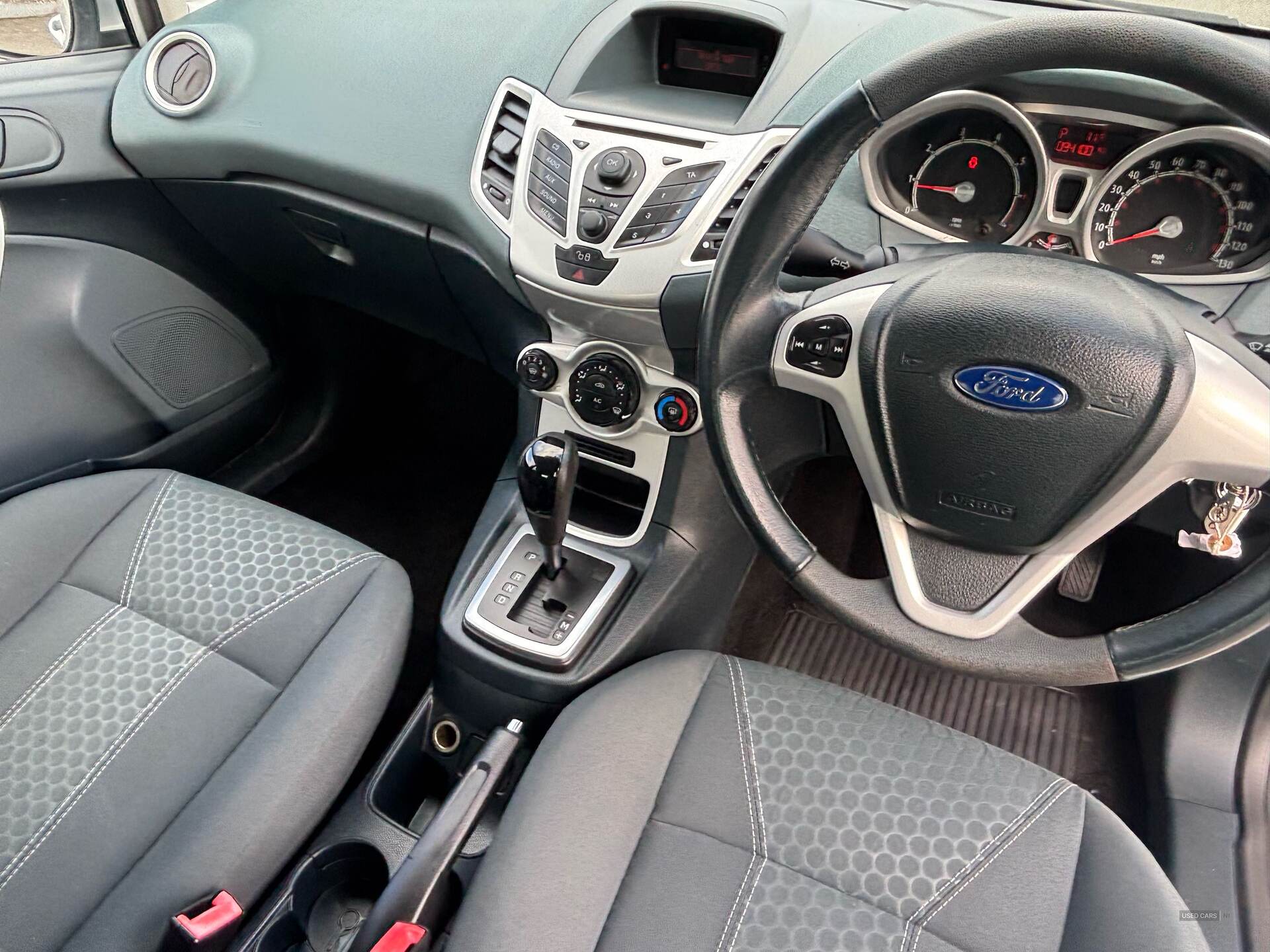 Feb 2010 Ford Fiesta 1.4 Zetec 5dr Auto