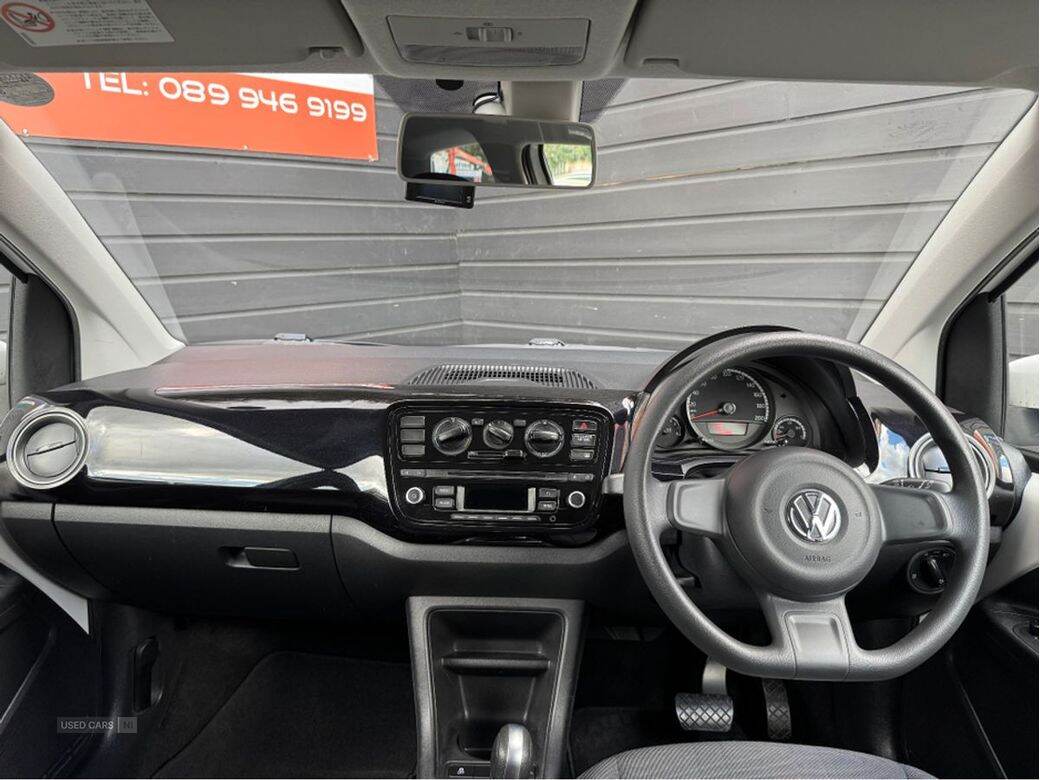 Mar 2013 Volkswagen Up 1.0 3D Auto 3DR