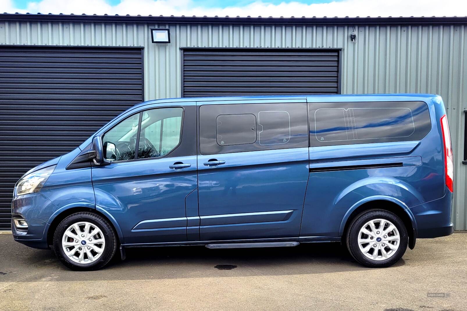 Jan 2020 Ford Tourneo 2.0 EcoBlue 130ps Low Roof 8 Seater Titanium