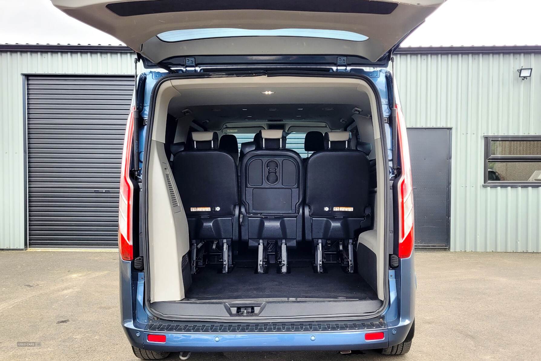 Jan 2020 Ford Tourneo 2.0 EcoBlue 130ps Low Roof 8 Seater Titanium
