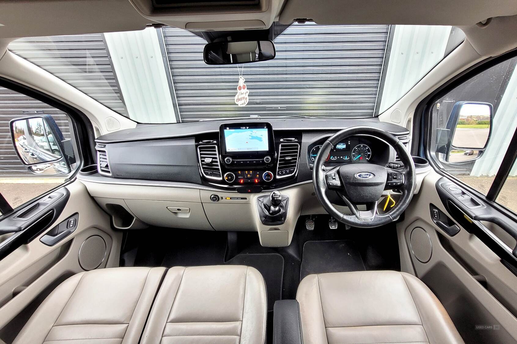 Jan 2020 Ford Tourneo 2.0 EcoBlue 130ps Low Roof 8 Seater Titanium