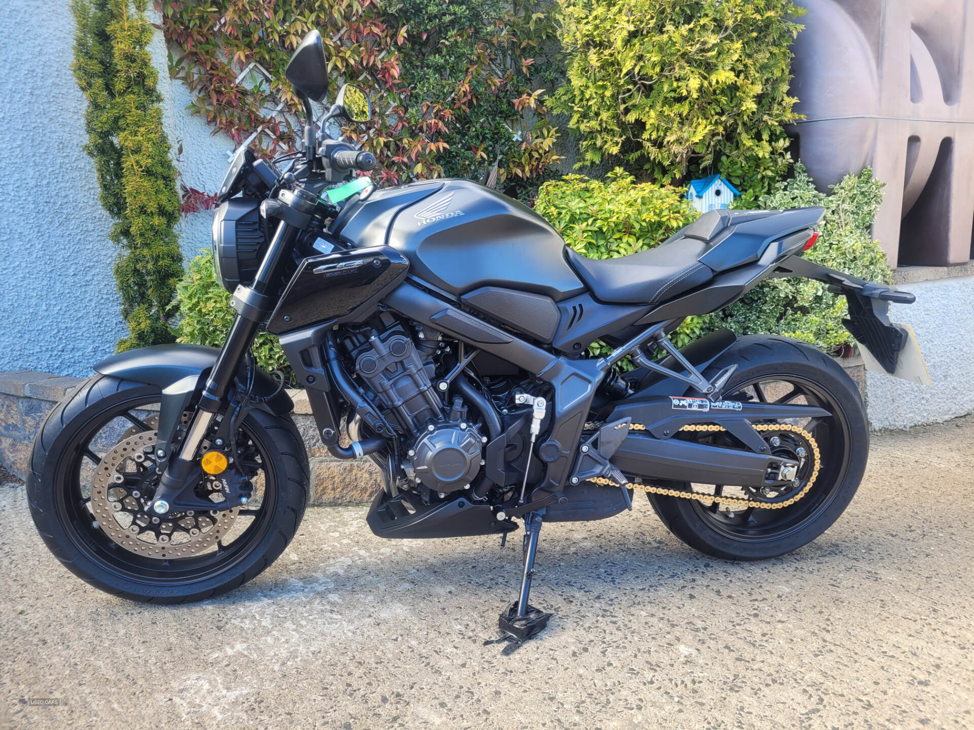 Apr 2023 Honda CB series CB650R 5500 Miles F.S.H
